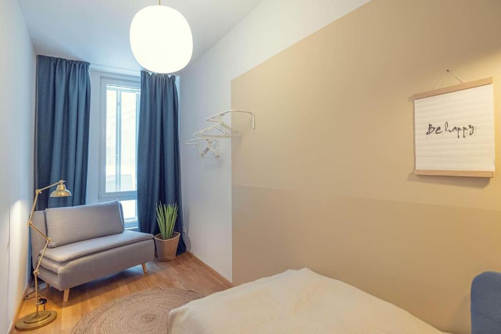 Ideal For Families & Mid-Term-Stays Wina Bagian luar foto
